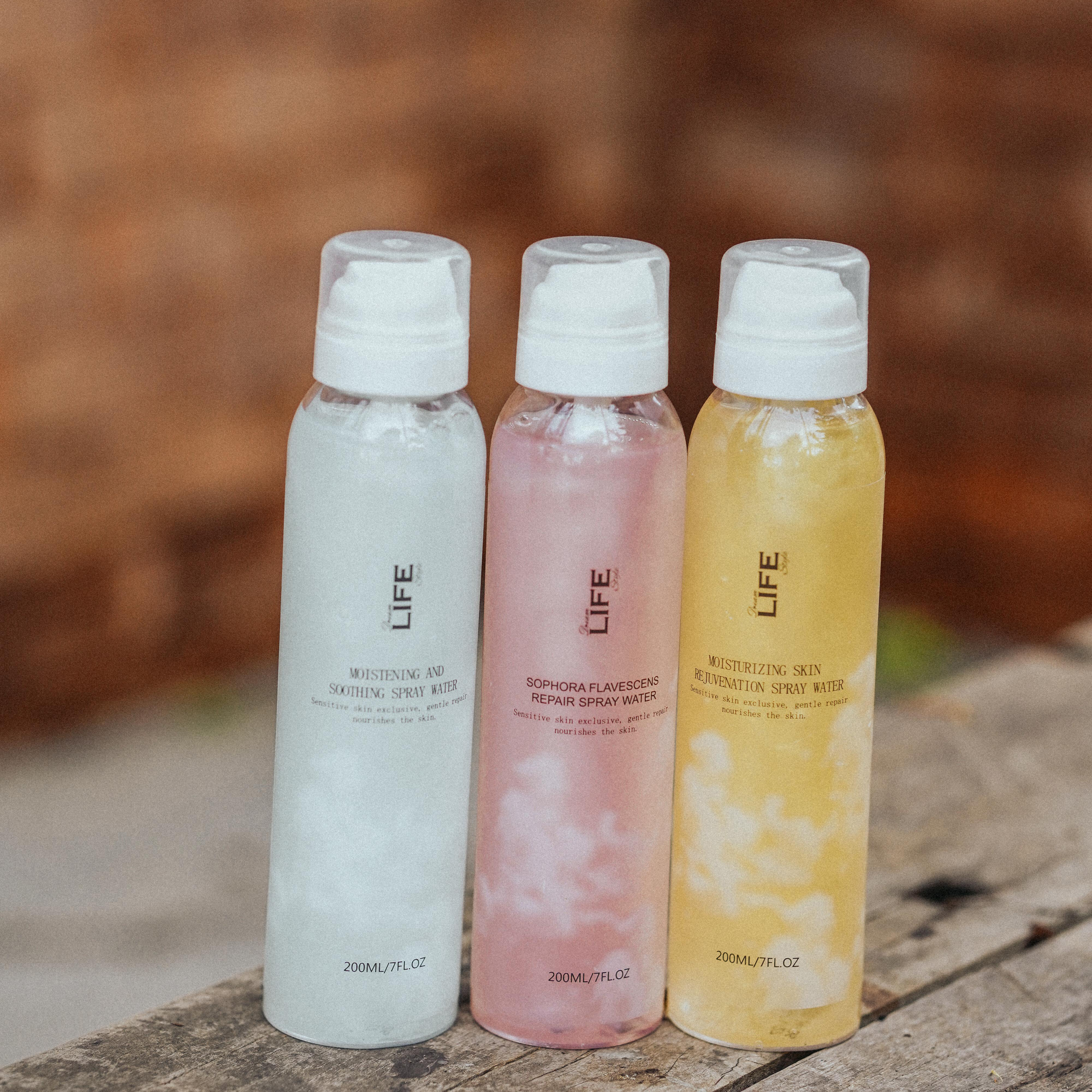 Life Moisturizing Skin Rejuvenation Spray water