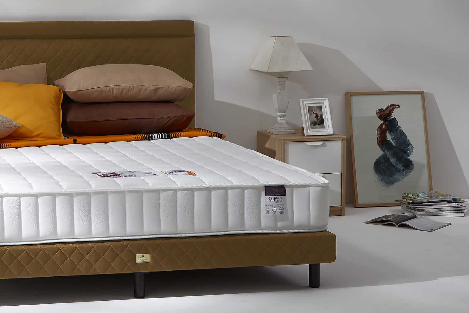 Mattress(King) Brand:Lotus