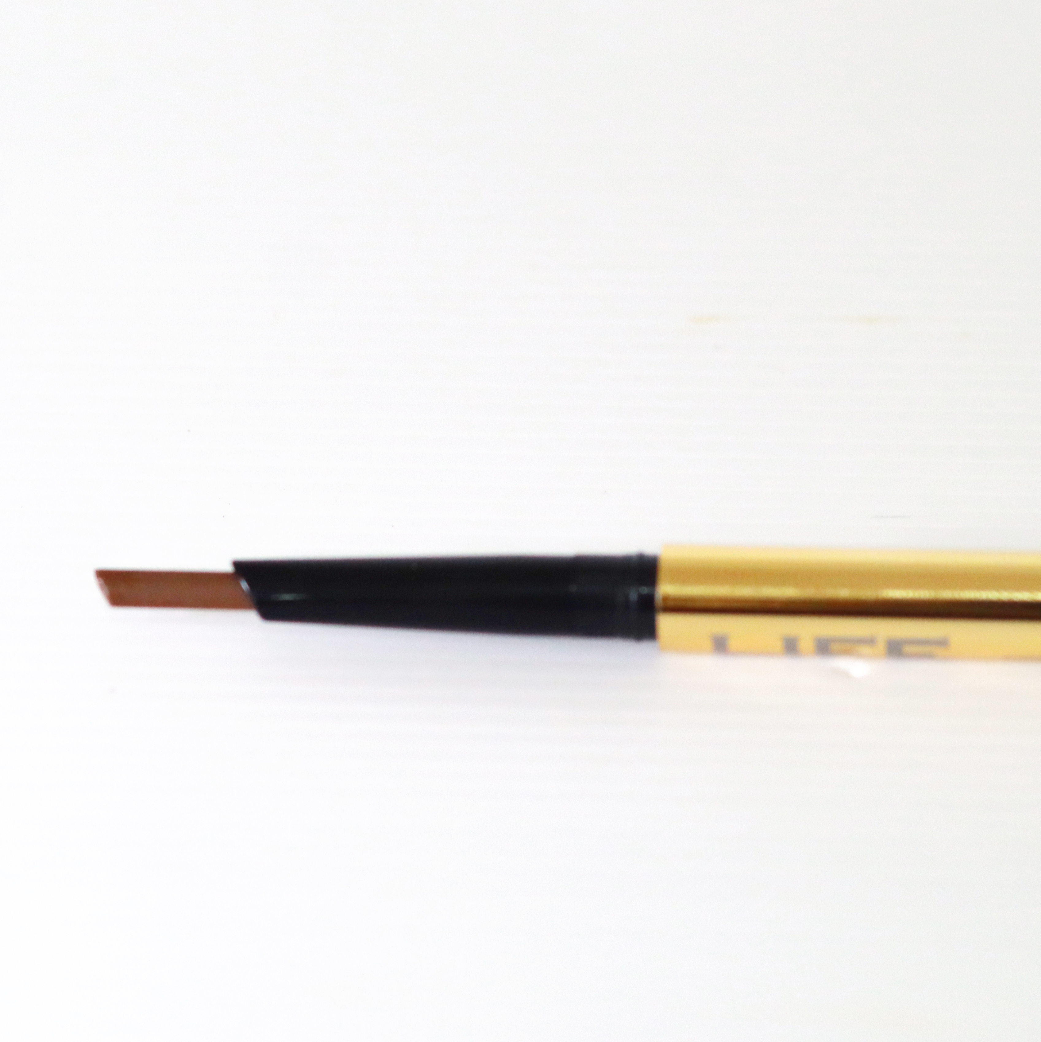 Life Eyebrow Pencil Brown 03
